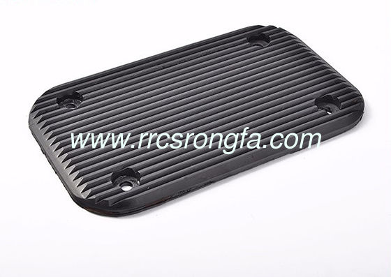 Rubber floor mat