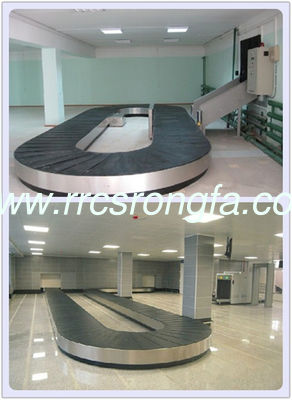 Baggage reclaim carousel. flat carousel. flat plate carousel. plane baggage carousel. horizaontal claim conveyor