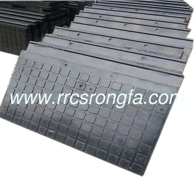 High Quality railway rubber crossing plate
