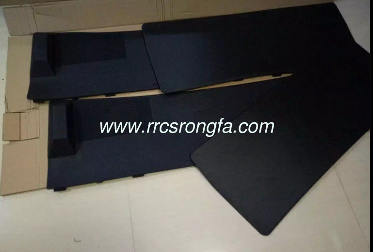 Incline Rubber slat. carousel slat , inclined carousel. baggage carousel . inclined claim conveyor