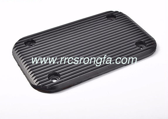 Rubber floor mat
